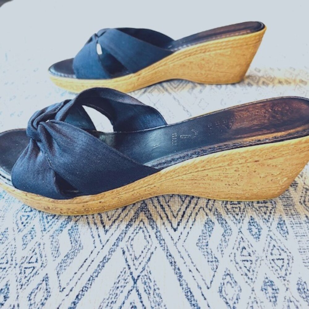 Italian Shoemakers Navy Open Ribbon 3" Molded Cork Wedge - SZ 11M
